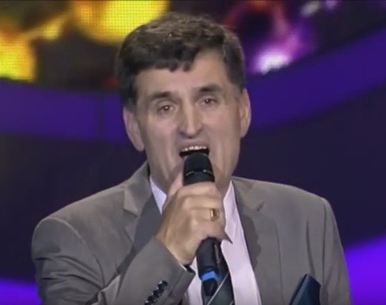 Read more about the article Никад није касно – Есад Попара